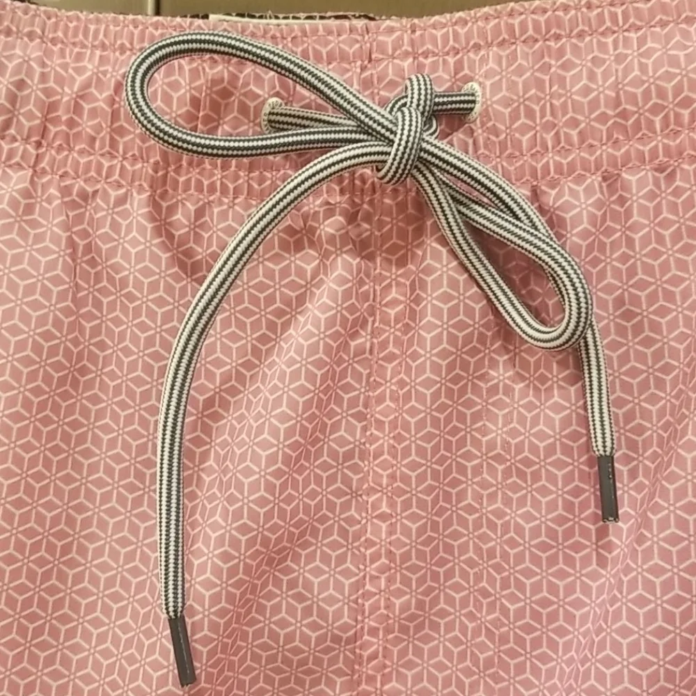 💕TED BAKER💕 Ribs Geo Printed Swim Shorts ~ Pink